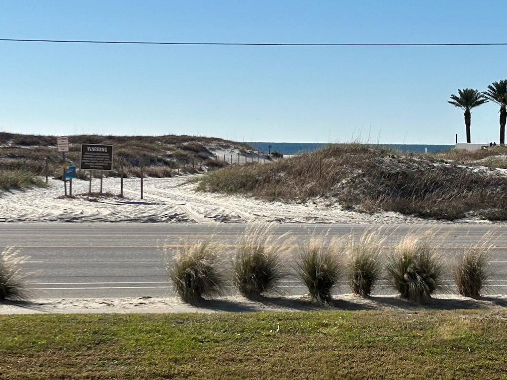 Grand Beach Resort 105