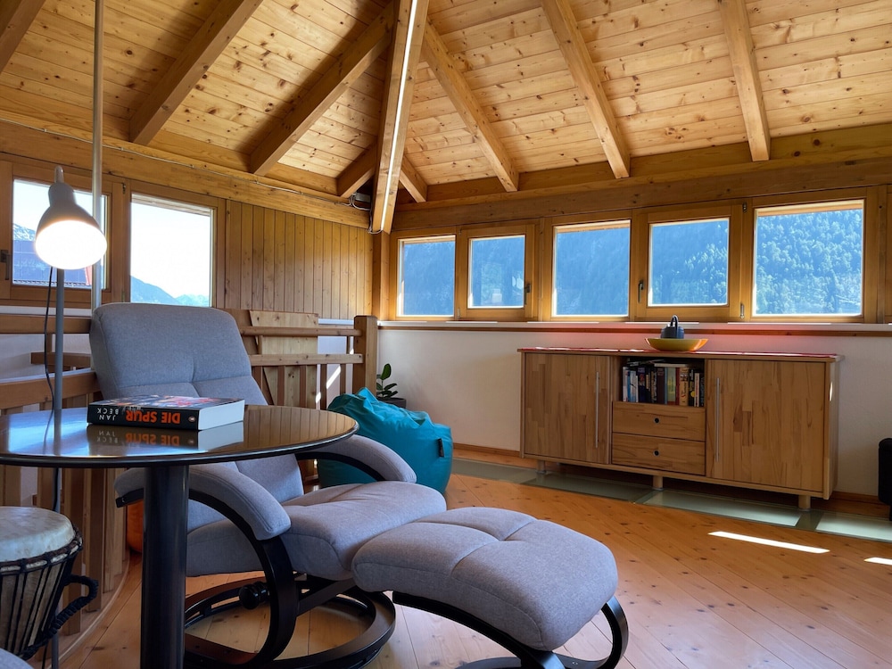 Chalet Leutasch With Ski Trail & Mountain Views