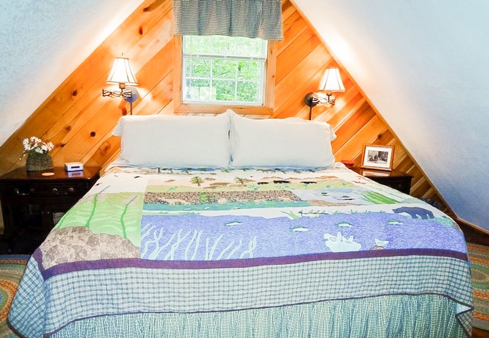 The Cabins at Seven Foxes