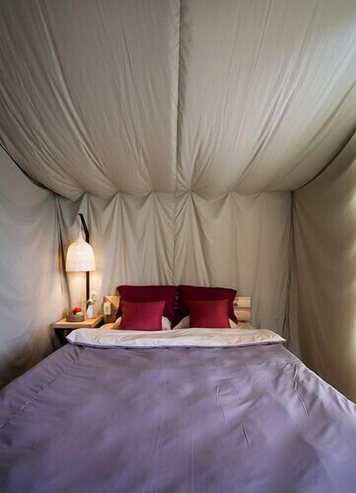 Yolo Camping House - Hostel
