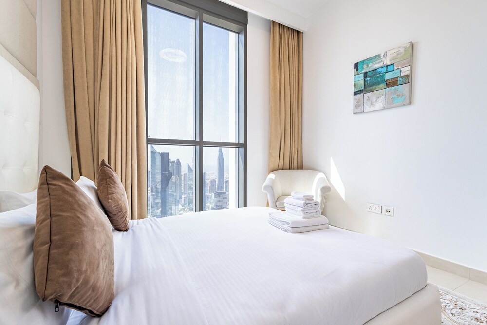 Superhost Elegant 3BR Burj Khalifa View