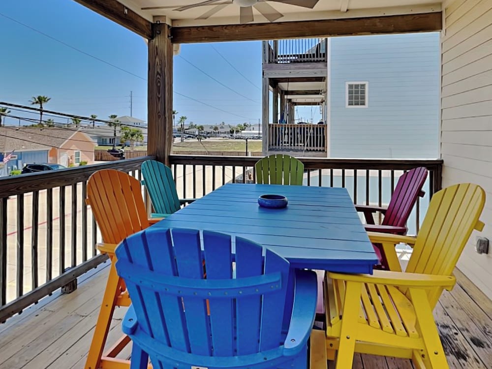 Reel Nauti by Silver Sands Vacation Rentals