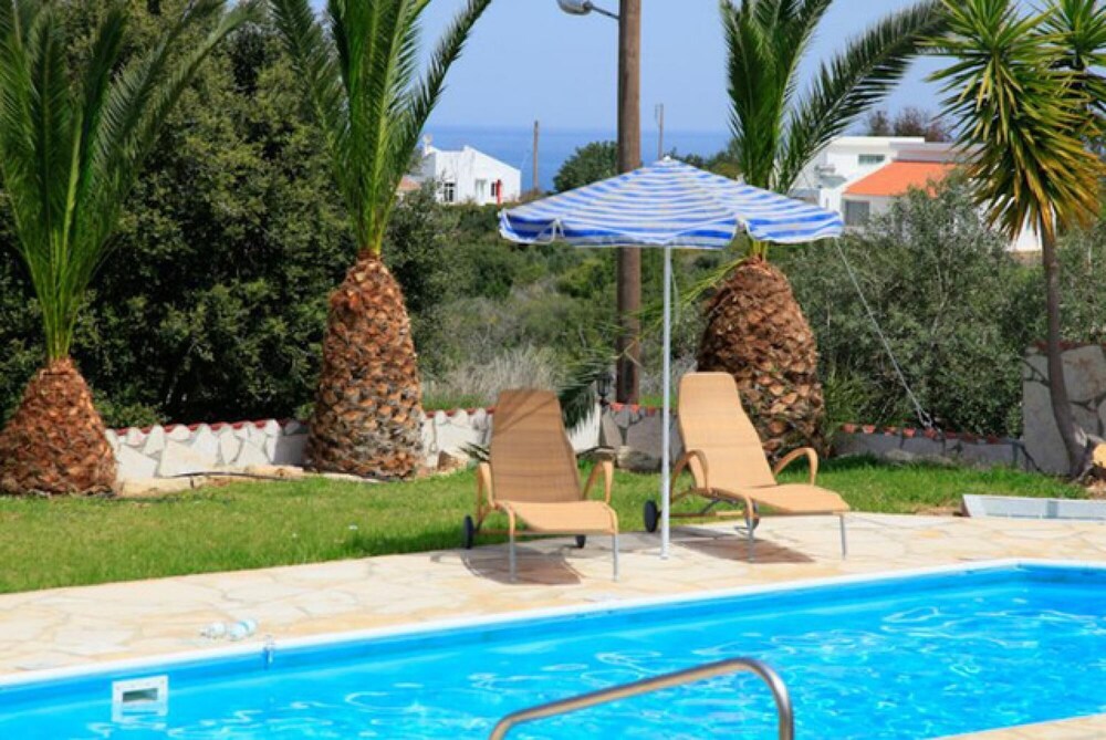 Villa Thea in Neo Chorio view 5