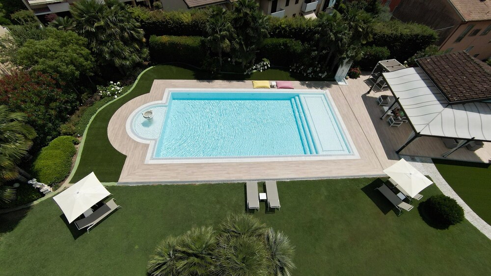 Villa Angela - Italian Homing