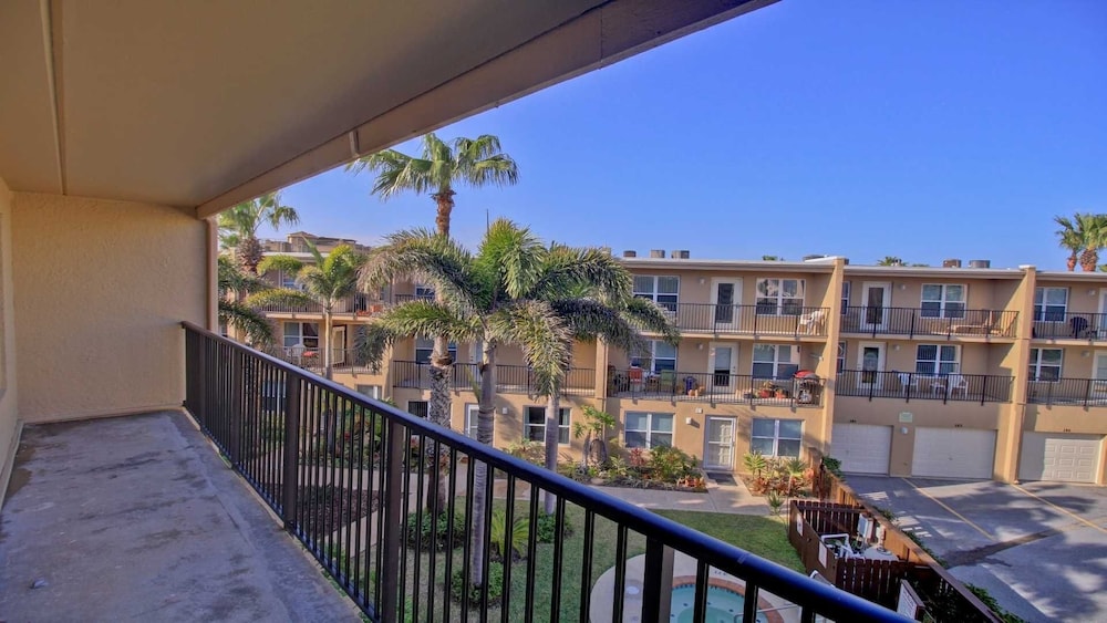 Surfside I 310 Minium 2 Bedroom Condo by RedAwning view 5