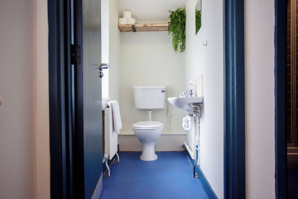 higgihaus 107 Sleeps 4 Monday - Friday