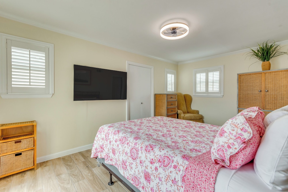 Destin Waterfront Home in Resort: Walk to Beach!