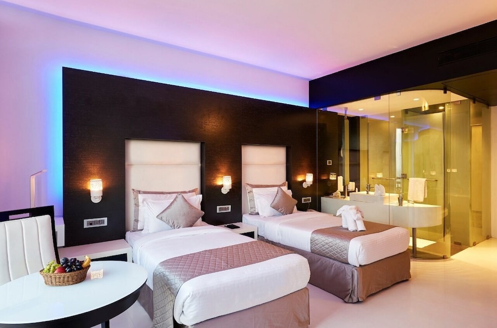 Eskay Resorts by muza