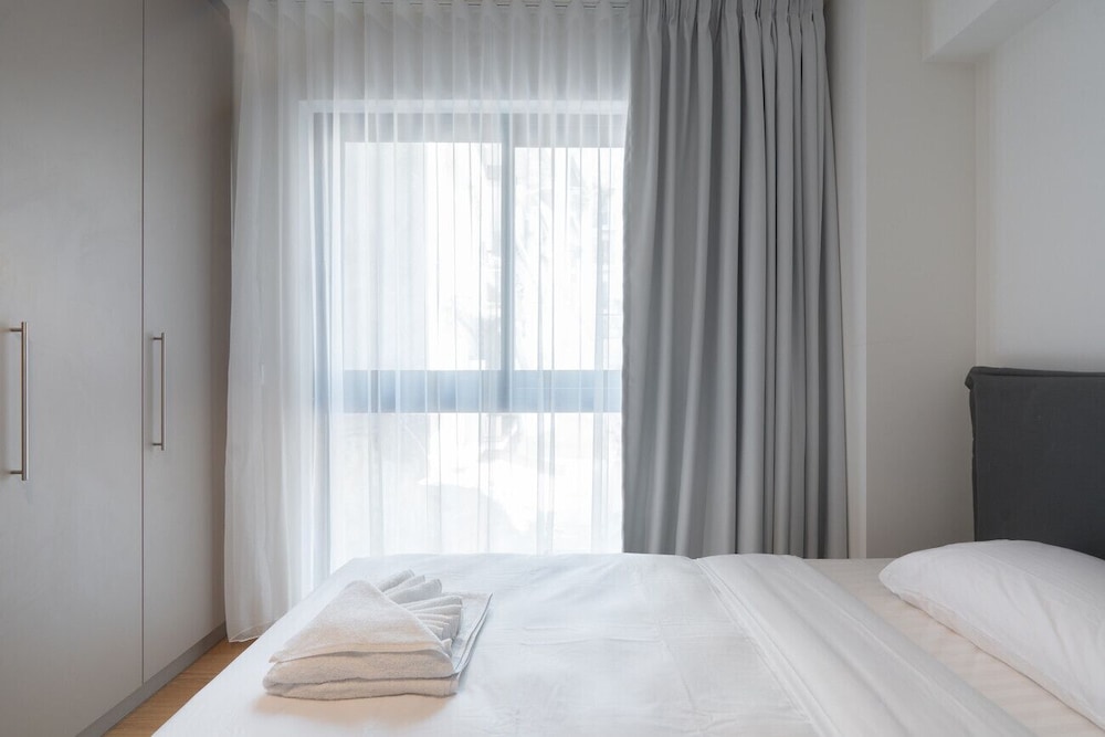 LIV Athinum 1 - Luxury Apartment 1C