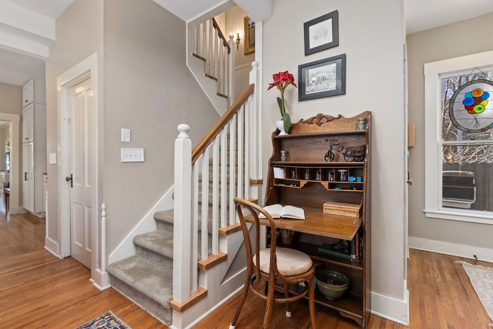 City Park Charm - Vintage Home w/ Modern Comforts