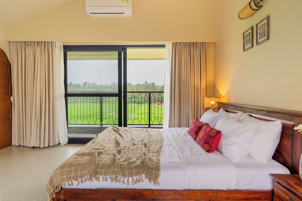 Water Edge by Akama Homes- 4Bhk Luxe