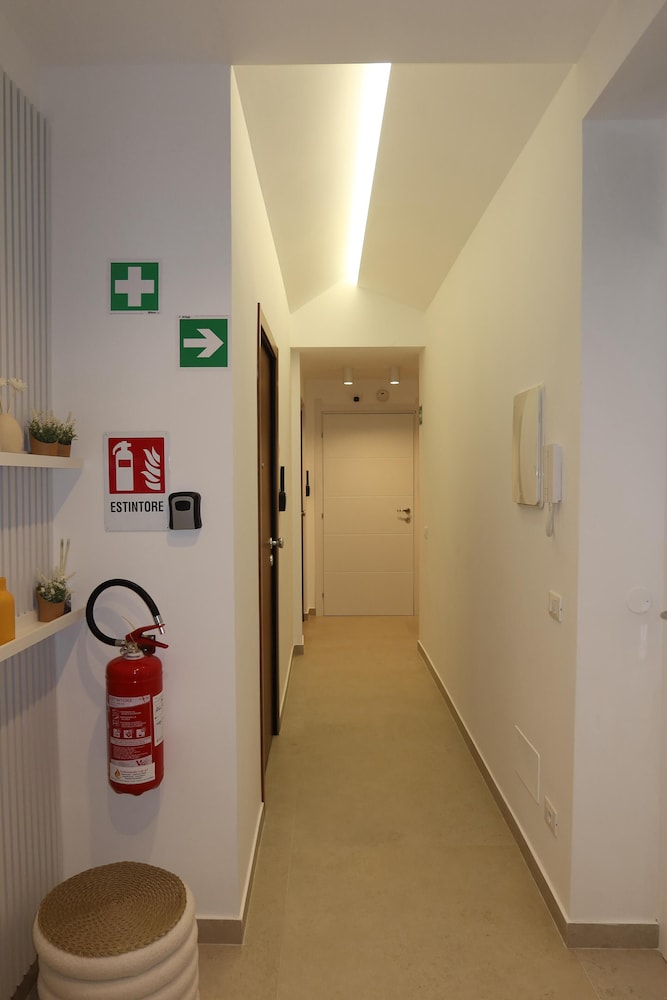 Suites Domus Fysi