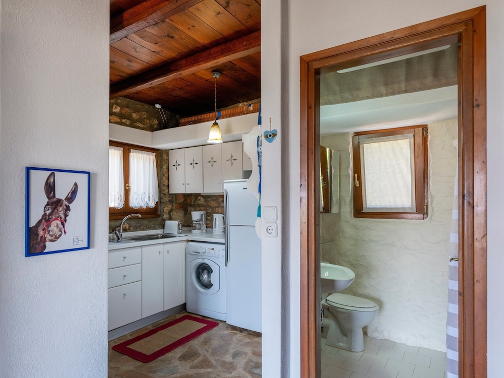 Elena s Traditional Dreamhouse