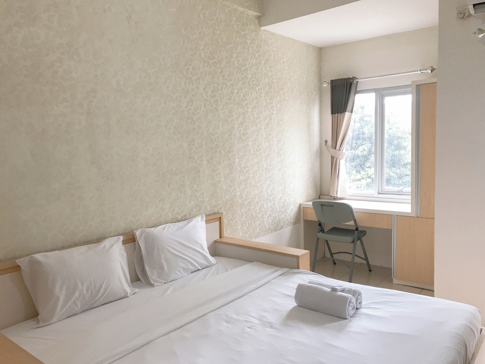 Wonderful 1Br Without Livingroom At Pavilion Permata Apartment