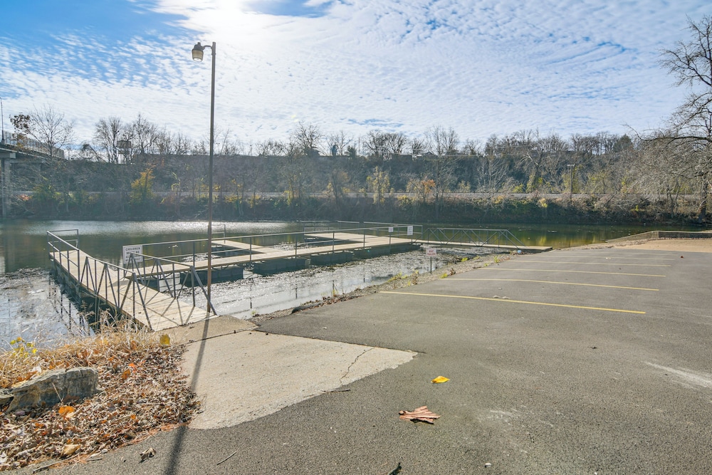 Walk to Branson Landing! Condo w/ Community Pools