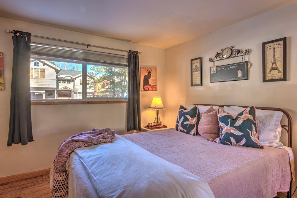 Lake Tahoe Vacations - Mv25: Waterfront Tahoe Keys Home -30 Days Minimum - Property Image 48