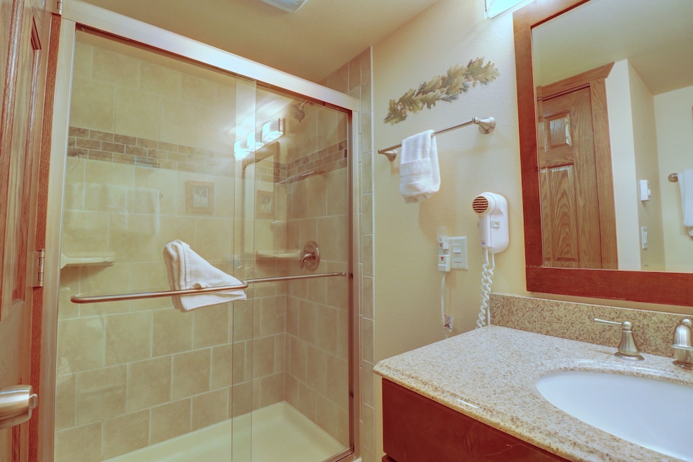 SkyRun - Vacation Condos in Copper Mountain Resort CO