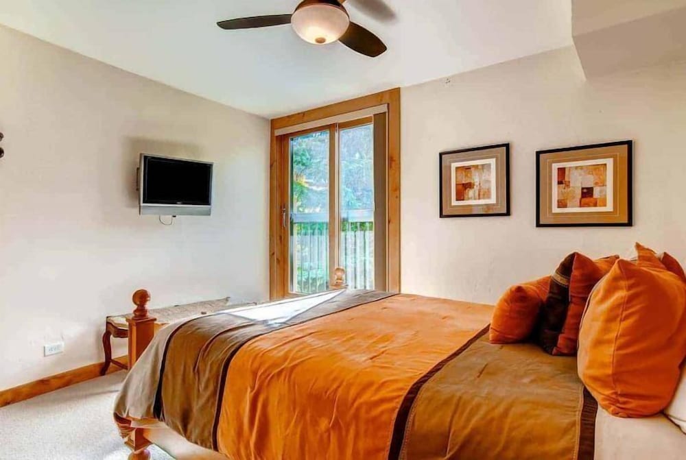 Vail Spa 321