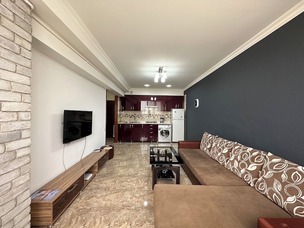 Apartments by Luxe Group KO100