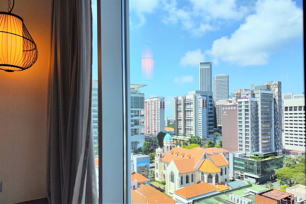 Mercure Singapore Bugis 67