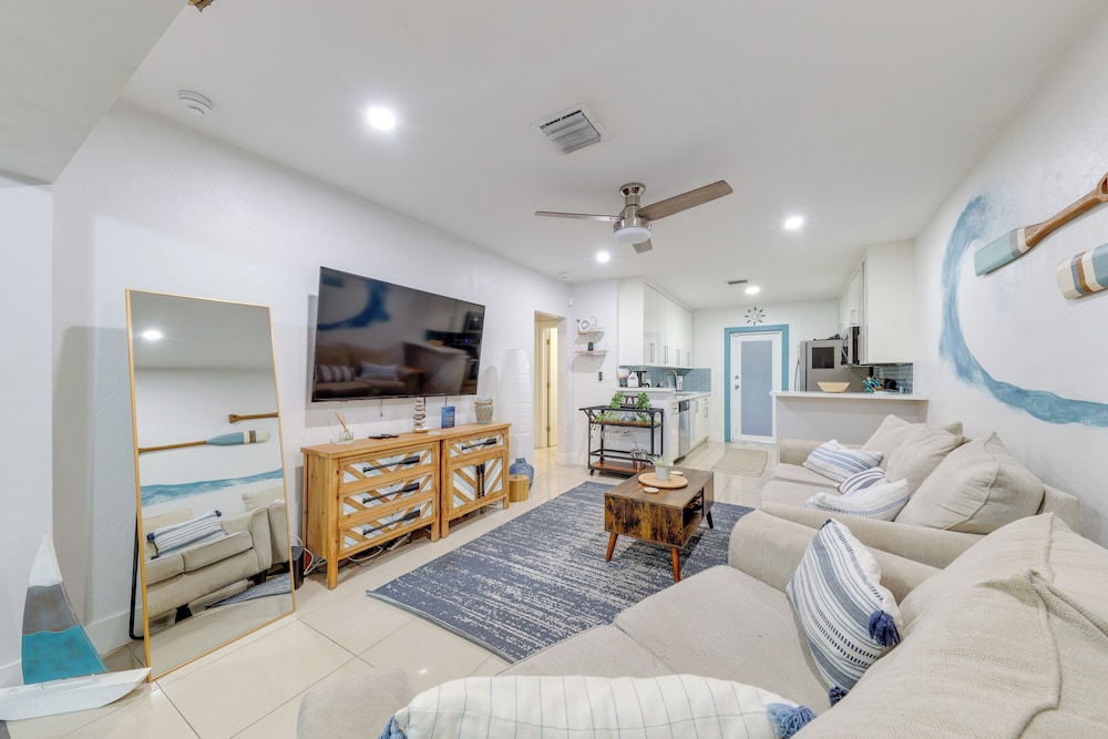 3 Mi to Beach: Pet-friendly Fort Lauderdale Home! view 5