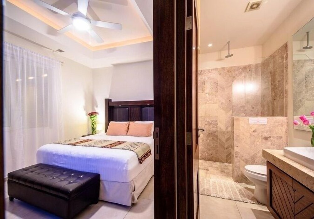 Romantic Zone V177 1 Bedroom