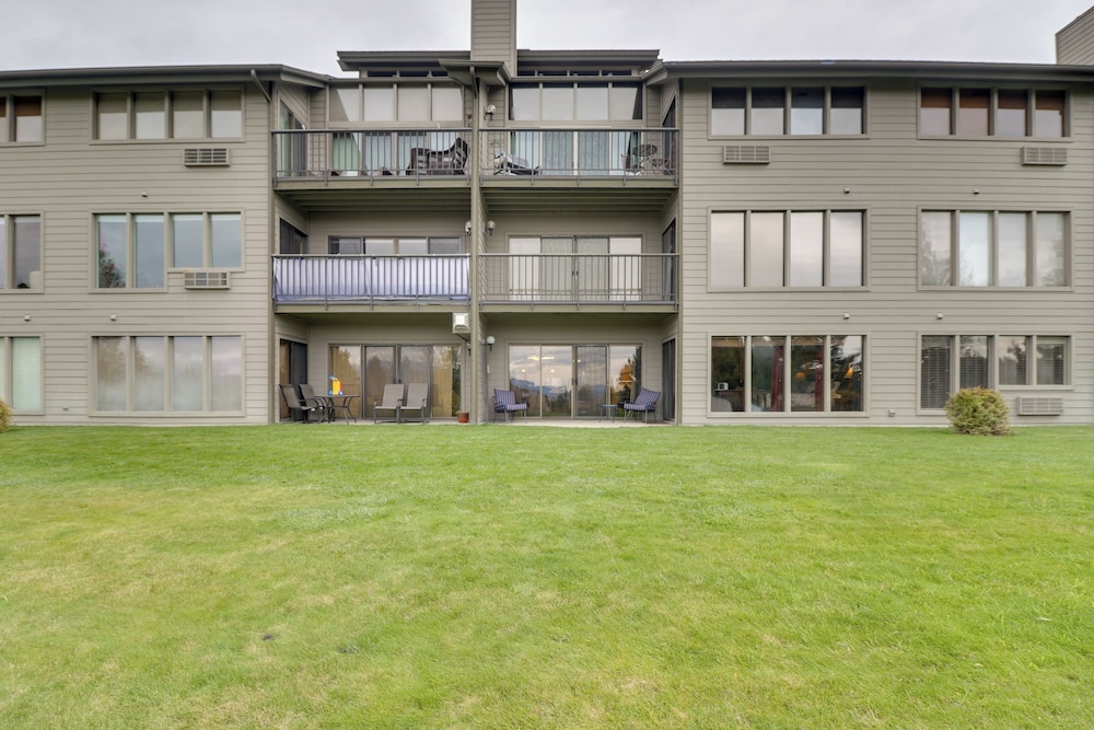 Bigfork Condo w/ Hot Tub Access, By Lake! view 3