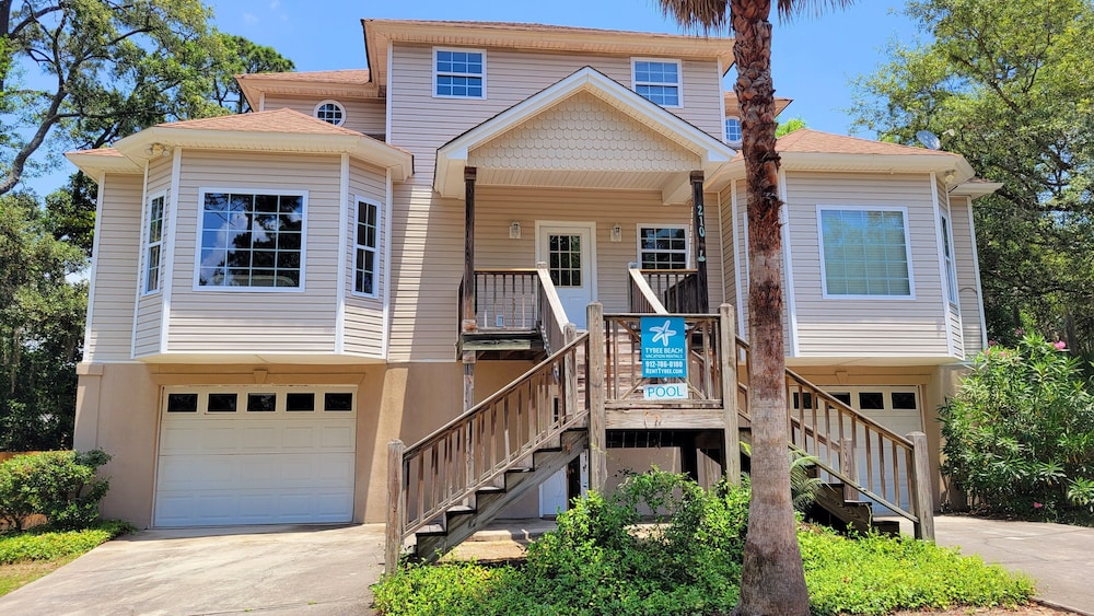 210 Eagles Nest Lane by Tybee Vacation Rentals