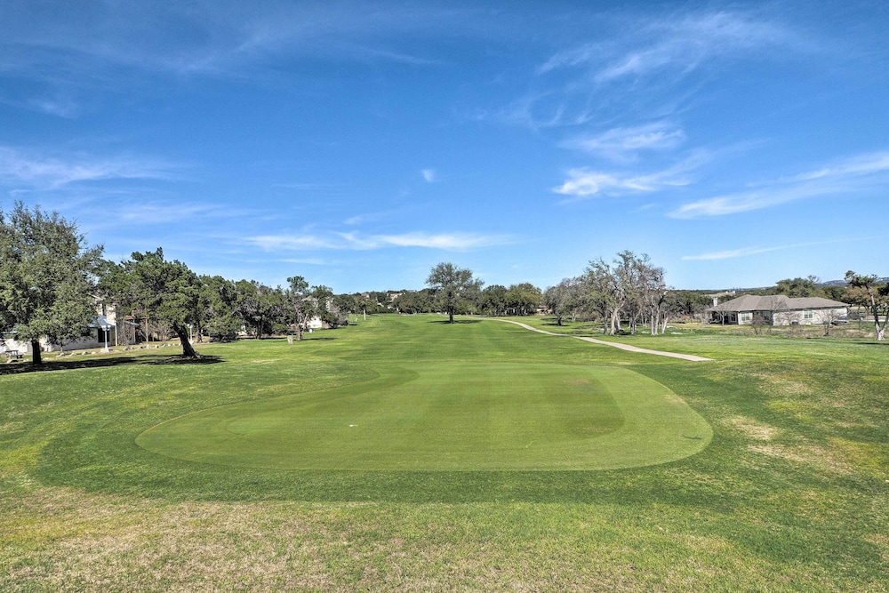 Modern Lake Travis Haven w/ Resort Amenities! - Property Image 15