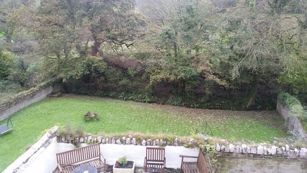 Photo 42