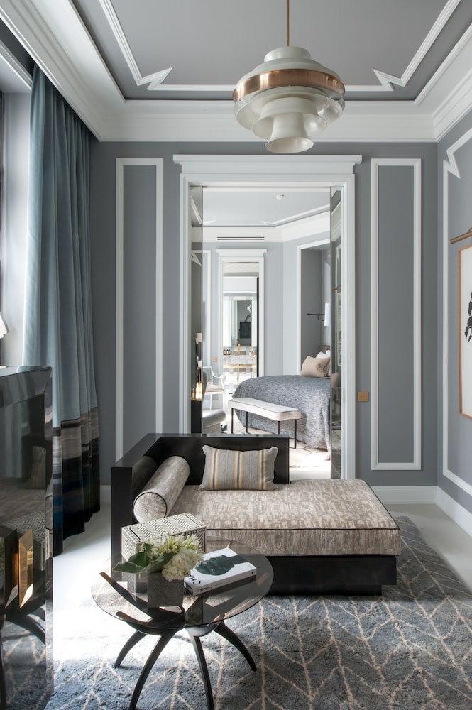 Nolinski Paris - Evok Collection