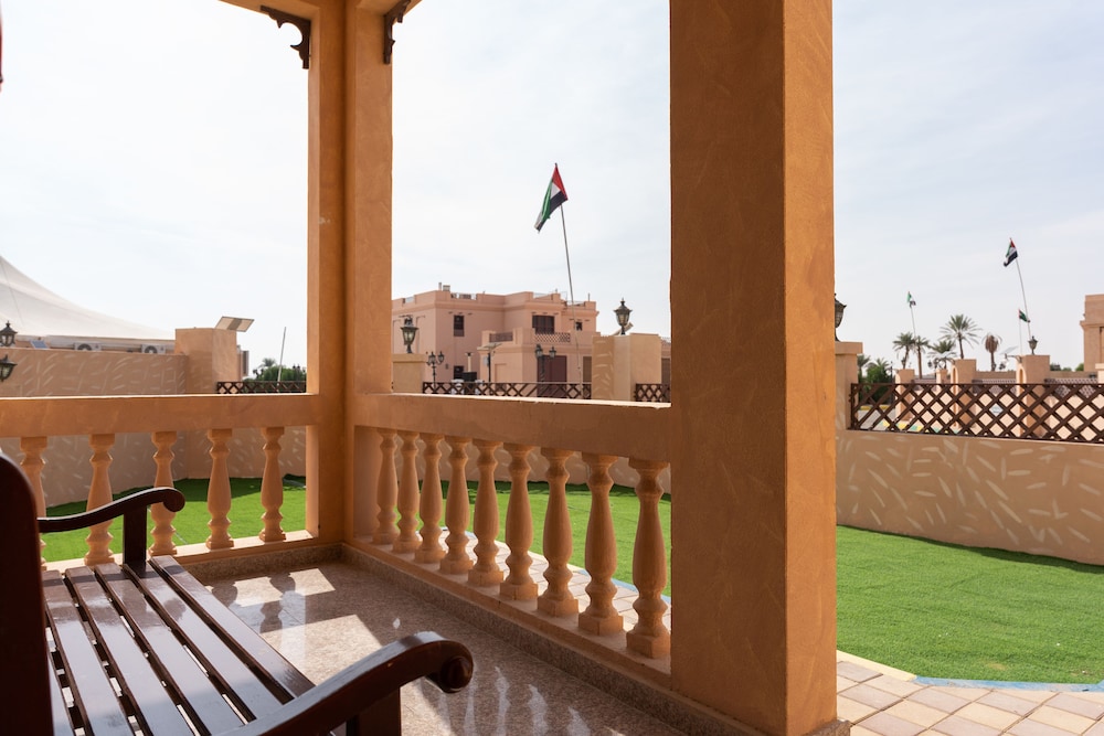 Al Bada Resort