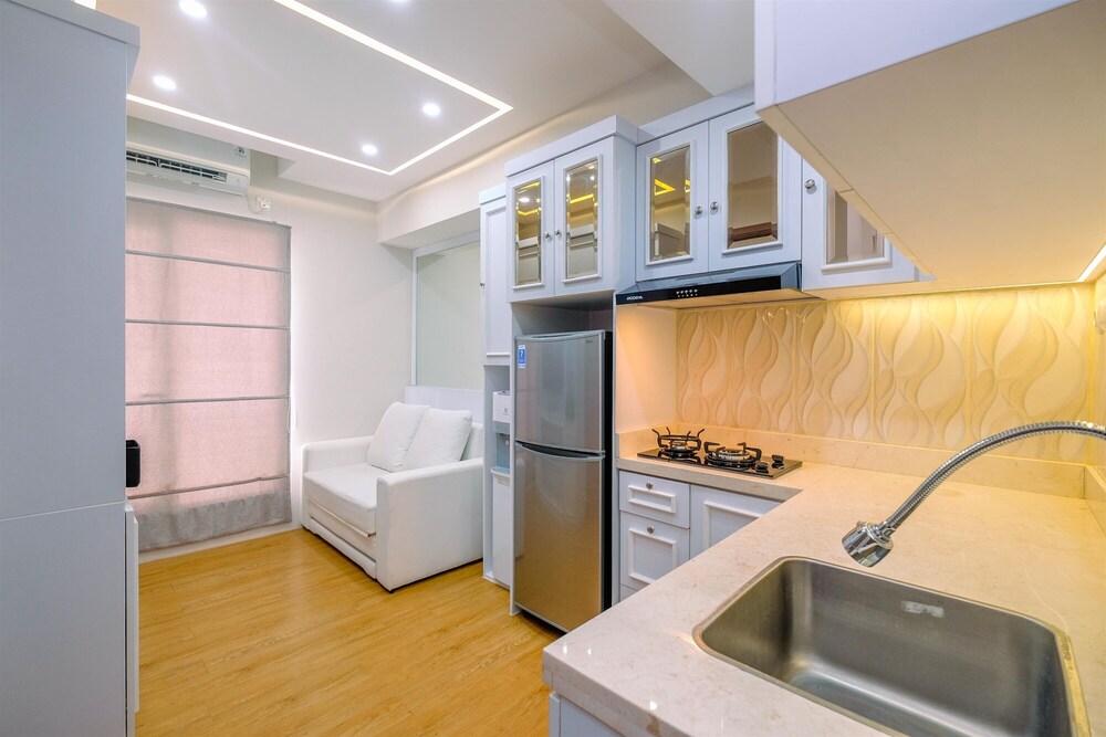 Modern and Tidy 2BR Podomoro Golf View Apartment