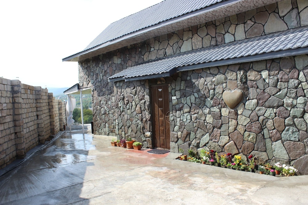 Photo 48