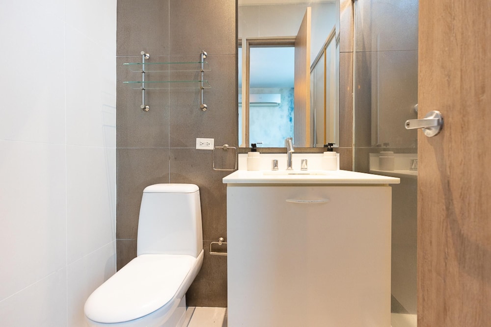 The Acomodo Penthouse Costa del Este