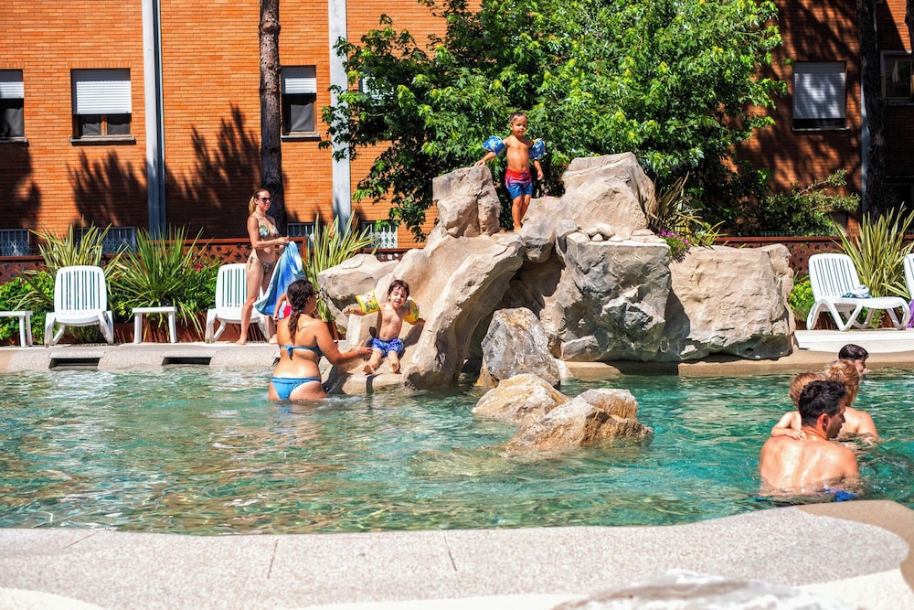 Bosco Canoro Resort