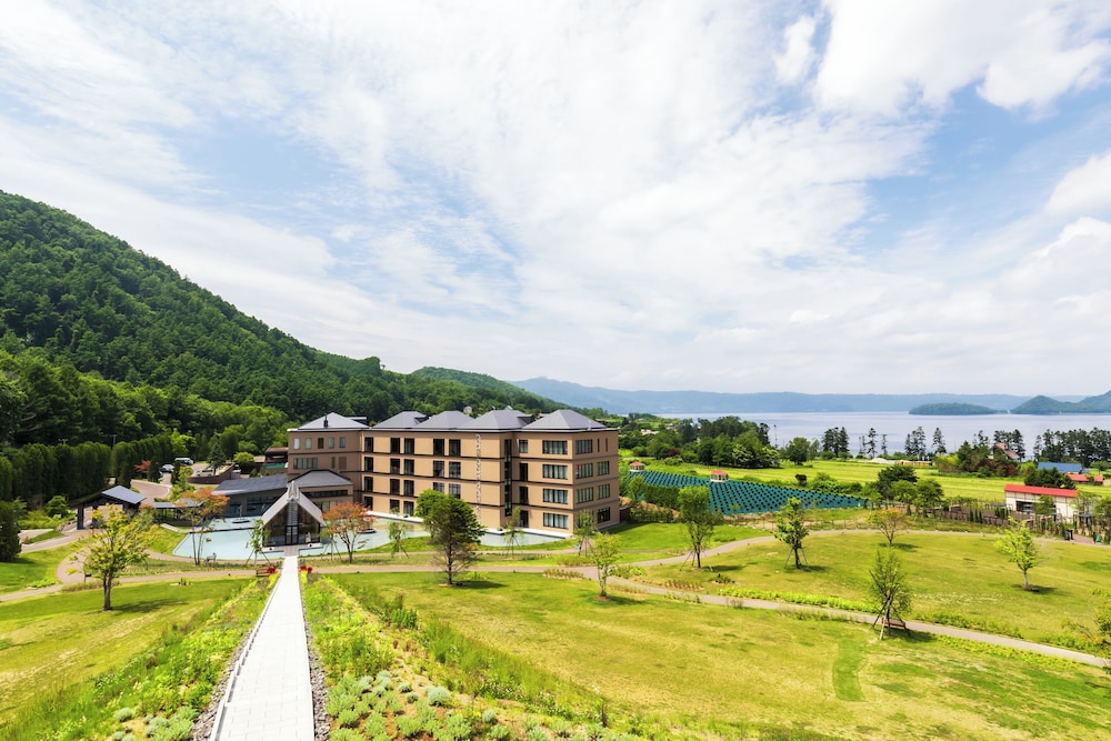 Hotel Lake Toya Tsuruga Resort Hikari No Uta