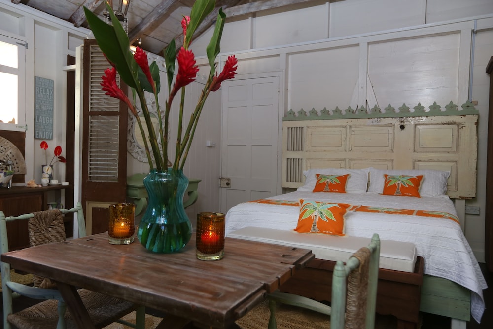 Pink Plantation House view 5