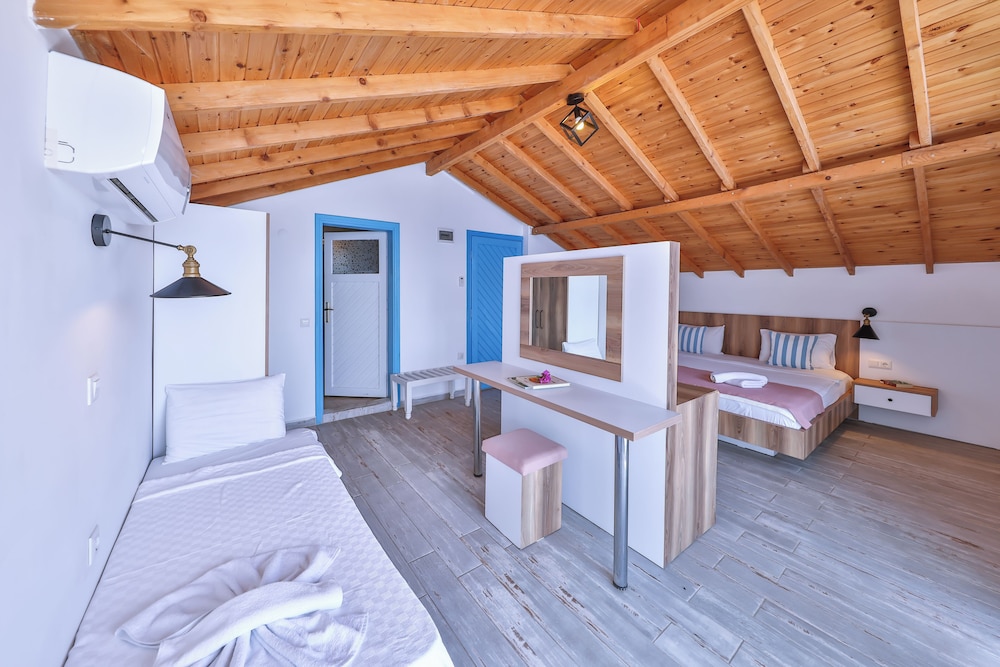 Arpia Hotel - Image 24