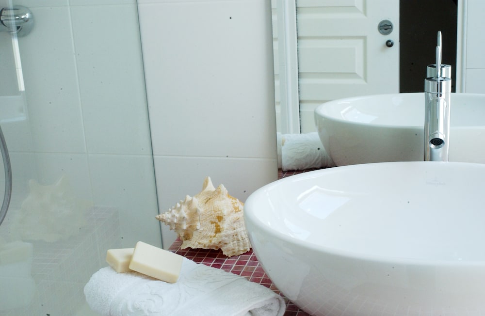 Clos Mirabel Manor B&B