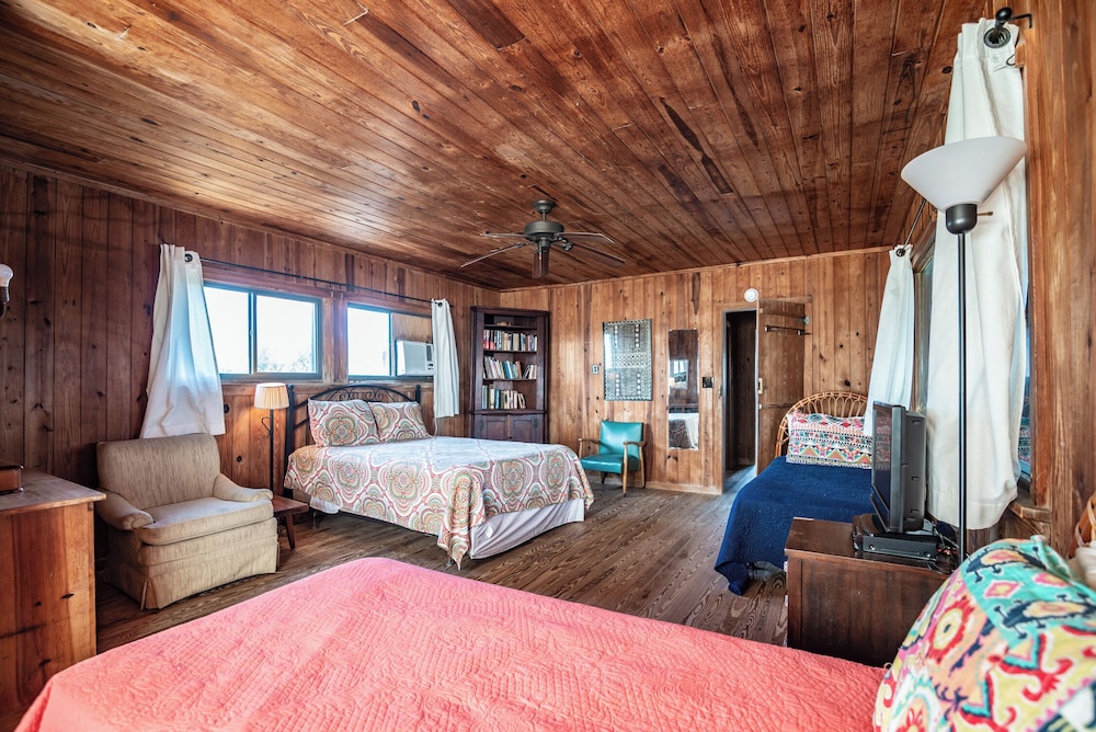 Lachicotte Vacation Rentals