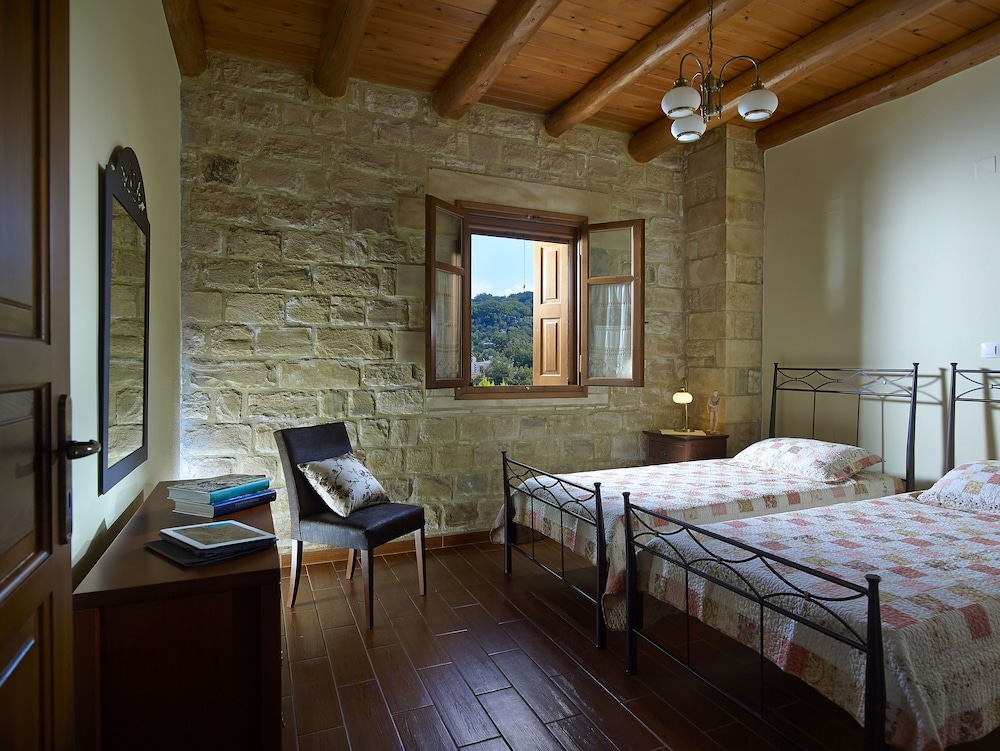 Vederi Estate