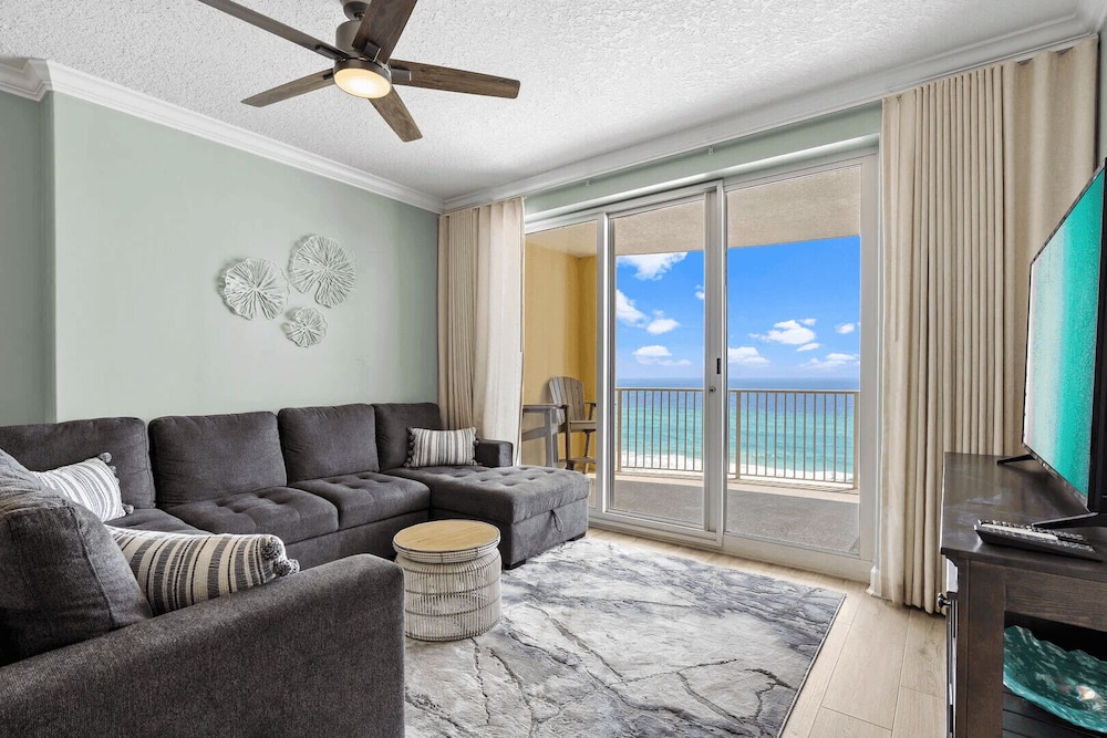 Front Beach Road, Unit 809 - Beach Happy Emerald Isle Resort Unit 809