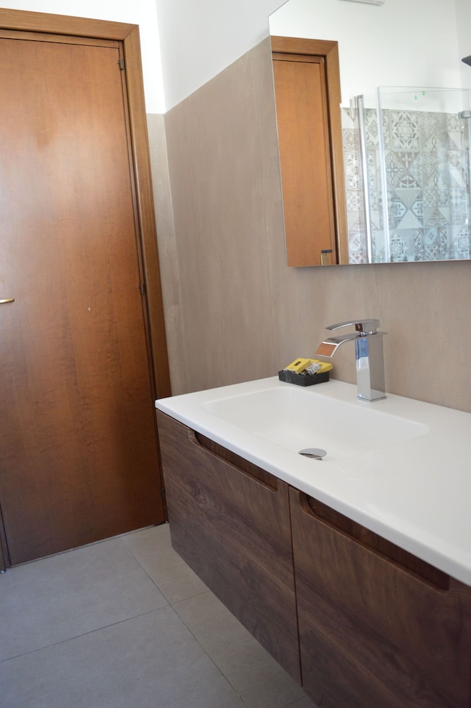 Emerella Guest House Siderno Beach