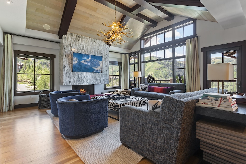Flagstaff Lodge at Deer Valley Resort - Four Bedroom Residence #507 4 Condo