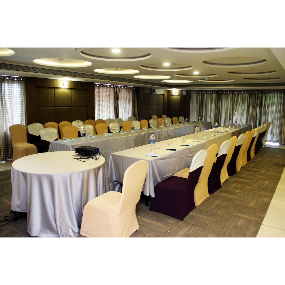 meeting & event spaces