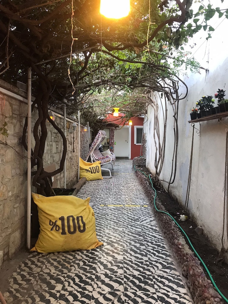 Lavinya Pansiyon - Property Image 5