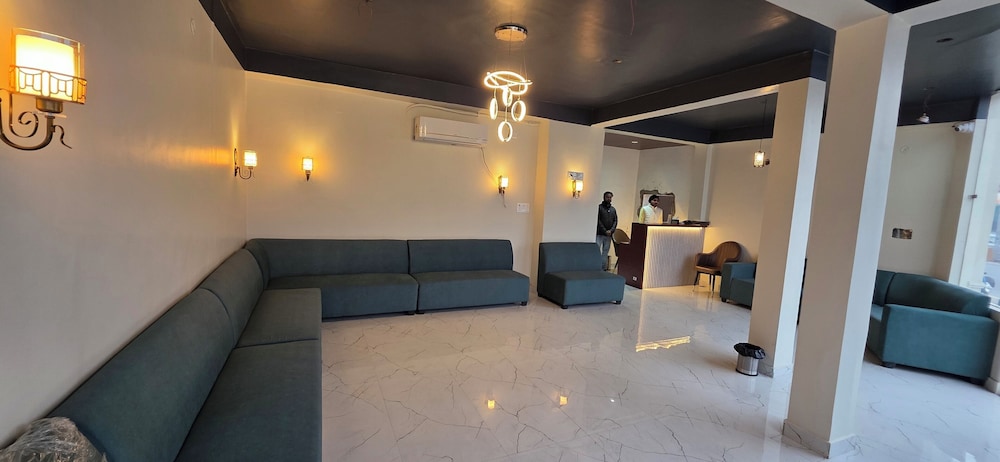 The Millennium Kashi Hotel