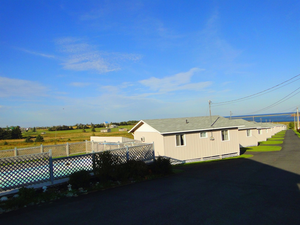 Blue Crest Cottages