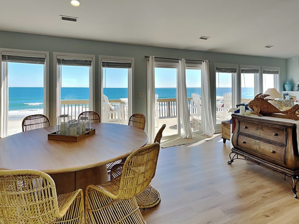 The Salty Spot by Topsail Realty